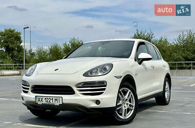 Позашляховик / Кросовер Porsche Cayenne 2010 в Києві