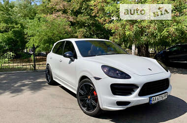 Позашляховик / Кросовер Porsche Cayenne 2013 в Одесі