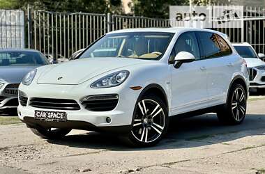 Позашляховик / Кросовер Porsche Cayenne 2013 в Одесі