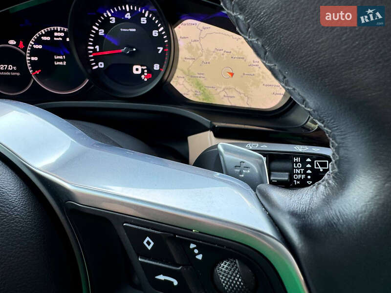 Внедорожник / Кроссовер Porsche Cayenne 2019 в Хмельницком