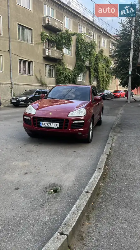 Porsche Cayenne