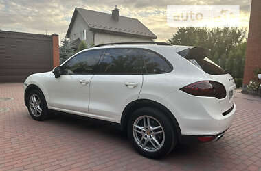 Внедорожник / Кроссовер Porsche Cayenne 2011 в Киеве