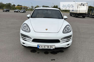 Внедорожник / Кроссовер Porsche Cayenne 2013 в Запорожье