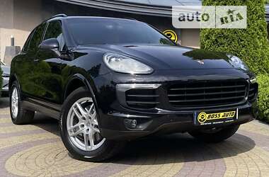 Позашляховик / Кросовер Porsche Cayenne 2017 в Львові