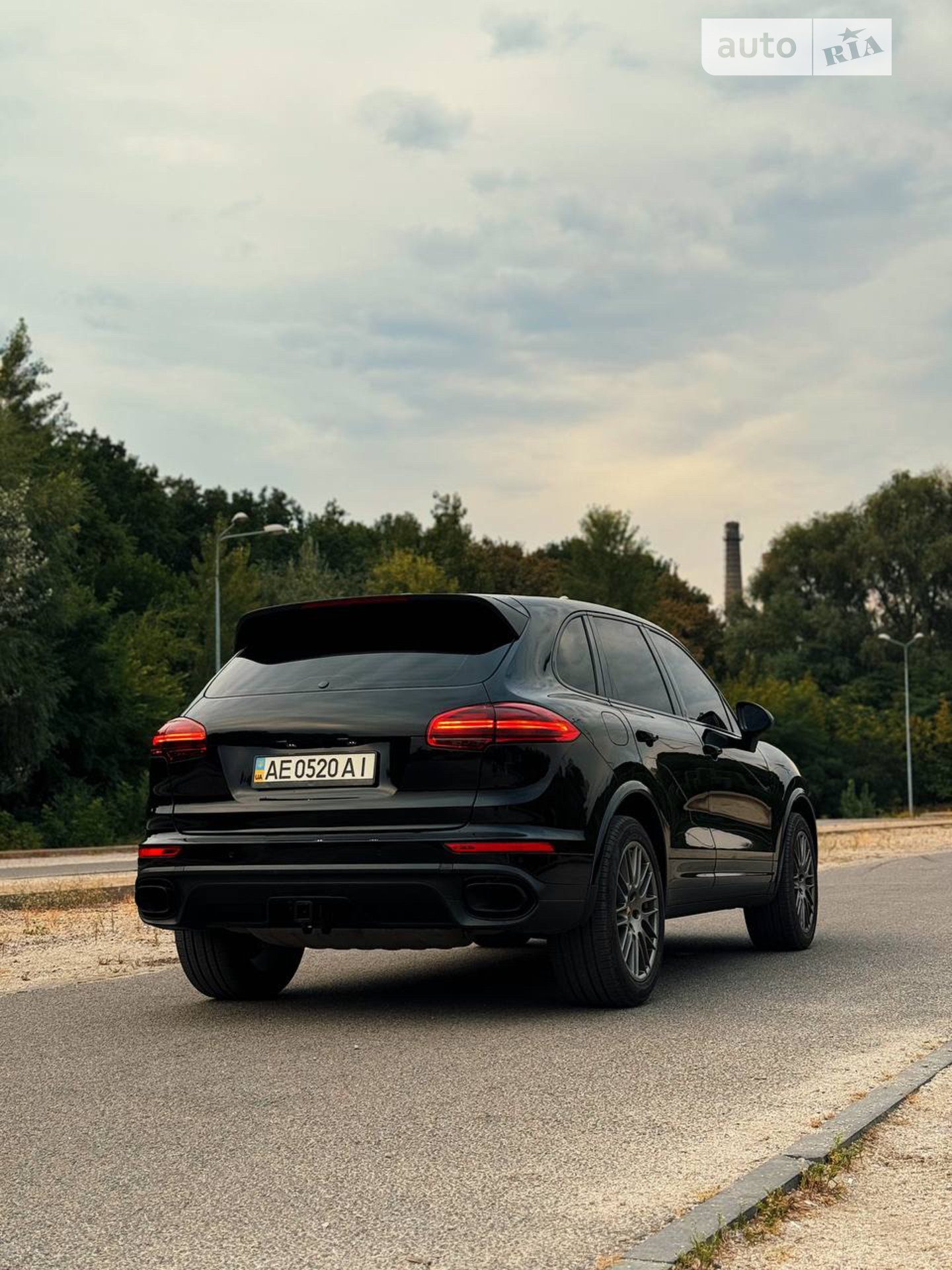 2016 Porsche Cayenne - мініатюра 18