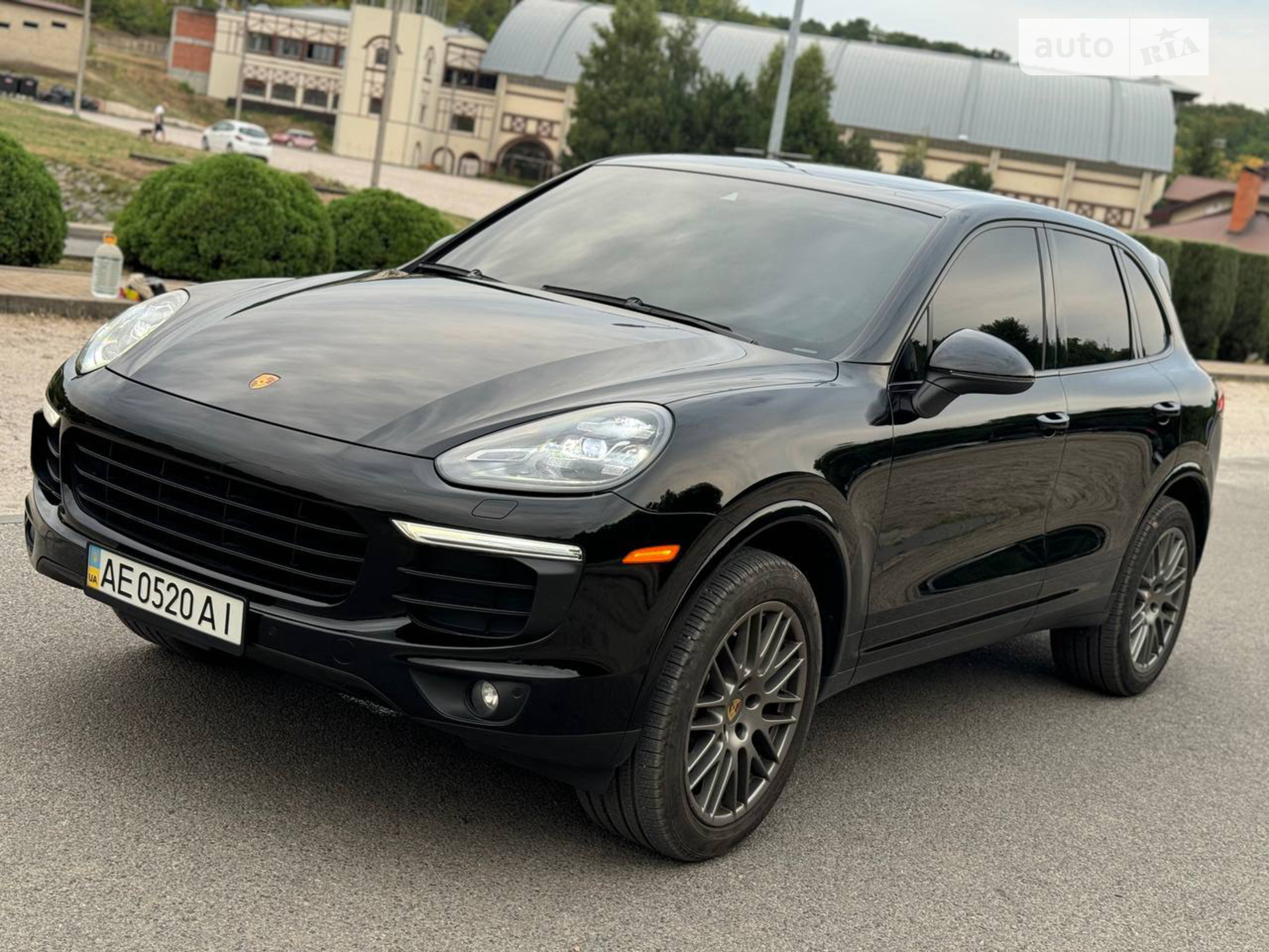 2016 Porsche Cayenne - мініатюра 16