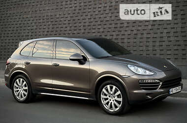 Позашляховик / Кросовер Porsche Cayenne 2012 в Дніпрі