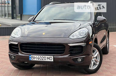 Внедорожник / Кроссовер Porsche Cayenne 2015 в Одессе