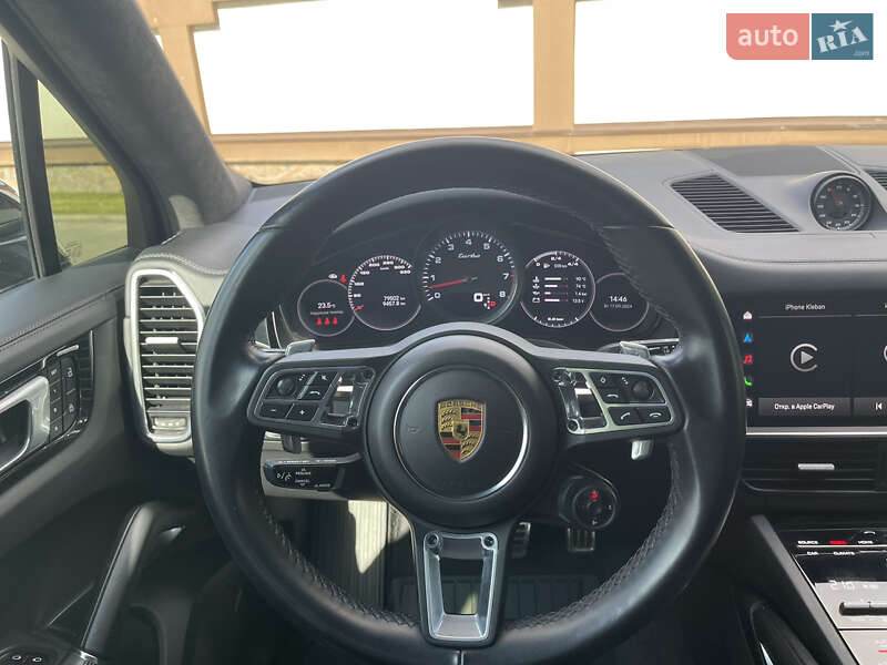 Позашляховик / Кросовер Porsche Cayenne 2021 в Києві