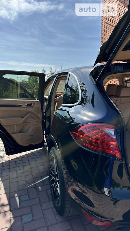 Позашляховик / Кросовер Porsche Cayenne 2013 в Житомирі фото 3 Позашляховик / Кросовер Porsche Cayenne 2013 в Житомирі