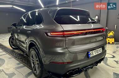 Внедорожник / Кроссовер Porsche Cayenne 2023 в Днепре