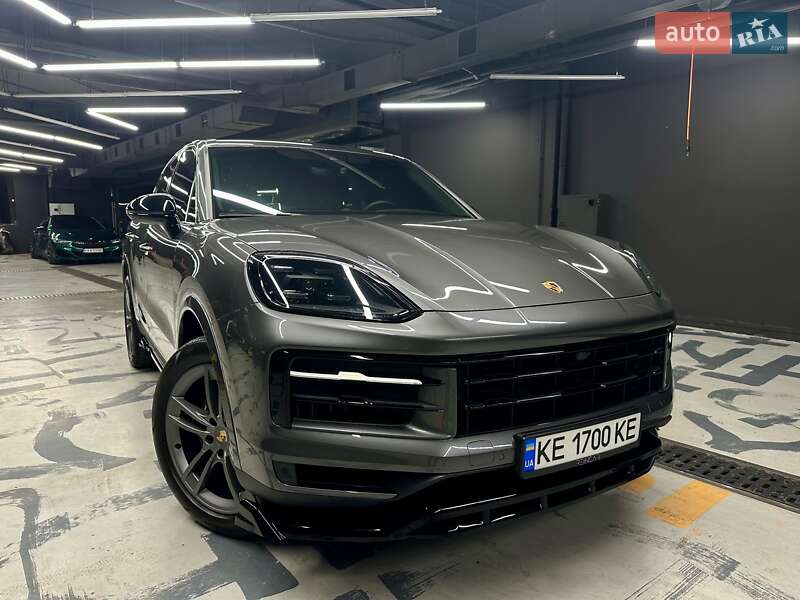 Внедорожник / Кроссовер Porsche Cayenne 2023 в Днепре