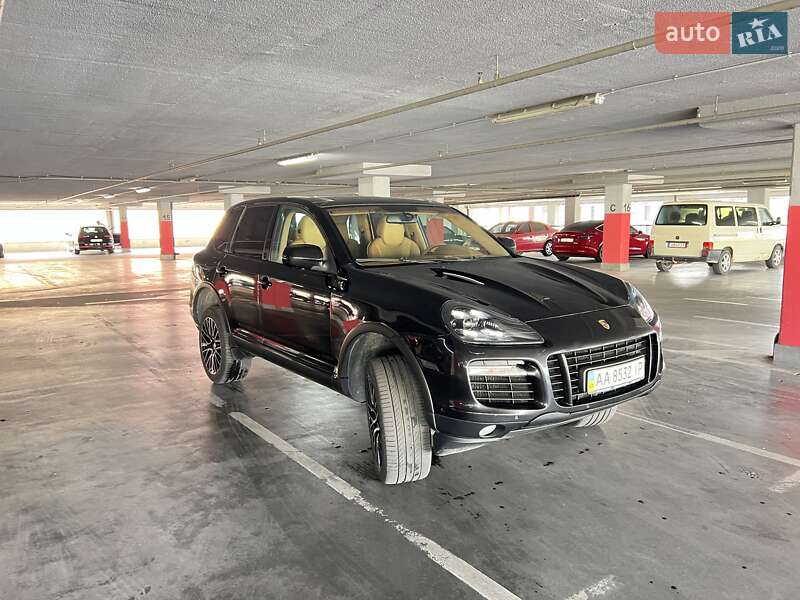 Позашляховик / Кросовер Porsche Cayenne 2008 в Львові