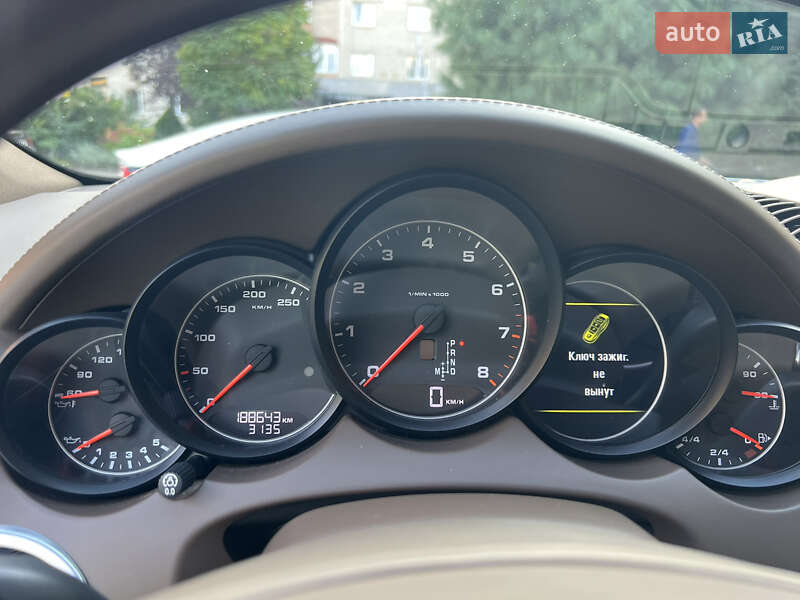 Внедорожник / Кроссовер Porsche Cayenne 2012 в Луцке фото 26 Внедорожник / Кроссовер Porsche Cayenne 2012 в Луцке