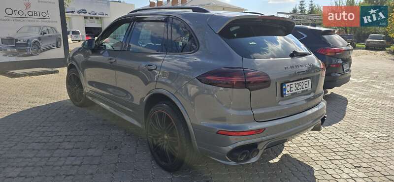 Внедорожник / Кроссовер Porsche Cayenne 2015 в Черновцах фото 57 Внедорожник / Кроссовер Porsche Cayenne 2015 в Черновцах