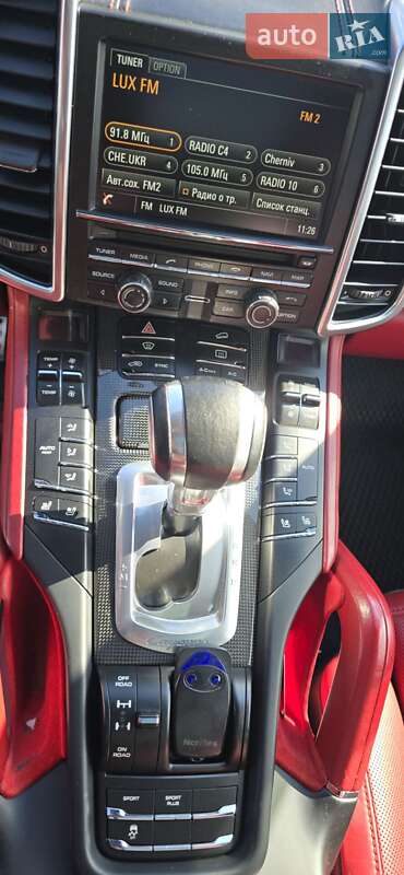 Внедорожник / Кроссовер Porsche Cayenne 2015 в Черновцах фото 72 Внедорожник / Кроссовер Porsche Cayenne 2015 в Черновцах