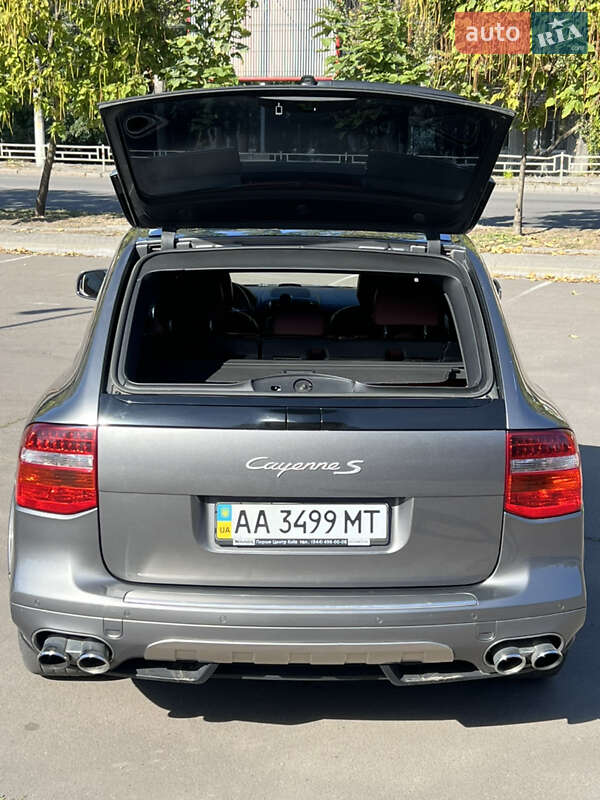 Позашляховик / Кросовер Porsche Cayenne 2008 в Херсоні