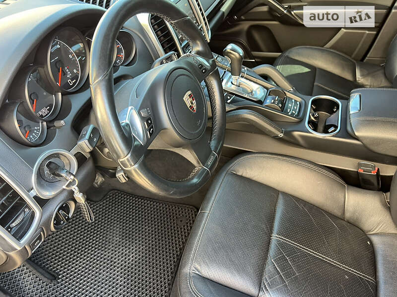Позашляховик / Кросовер Porsche Cayenne 2011 в Івано-Франківську фото 22 Позашляховик / Кросовер Porsche Cayenne 2011 в Івано-Франківську
