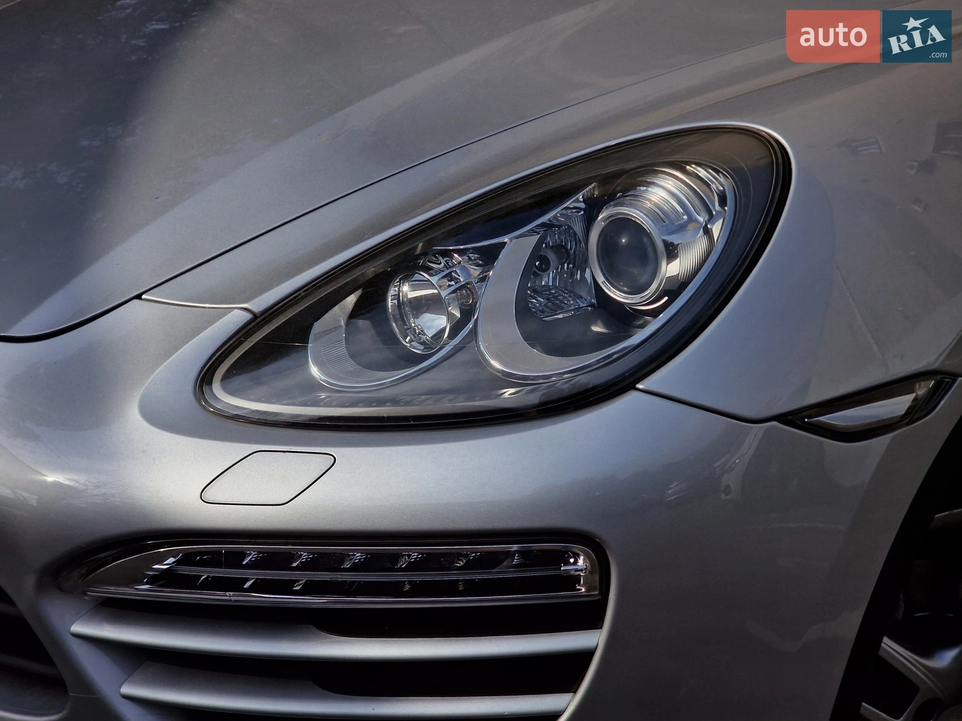 2012 Porsche Cayenne - мініатюра 13
