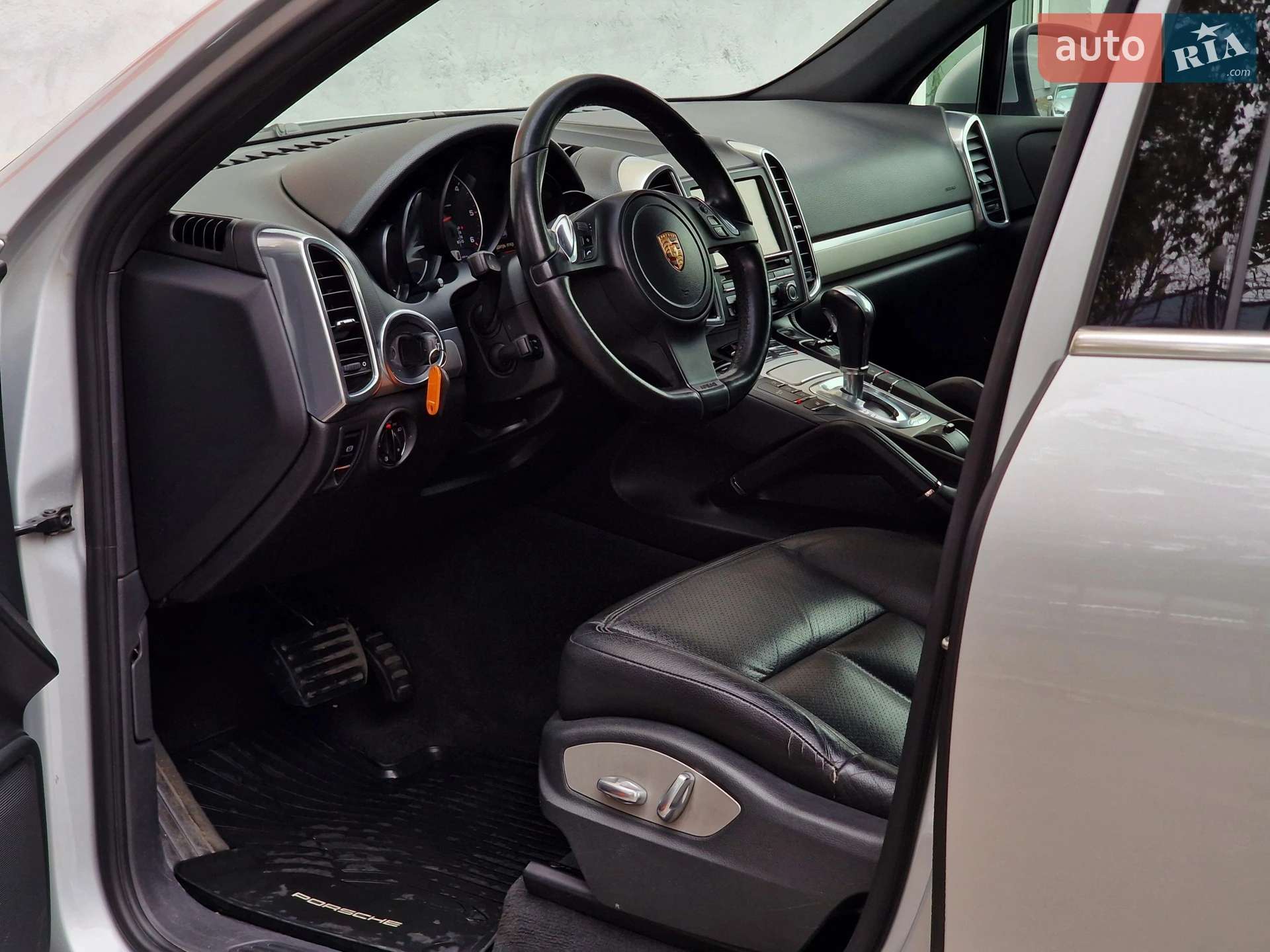 2012 Porsche Cayenne - мініатюра 33
