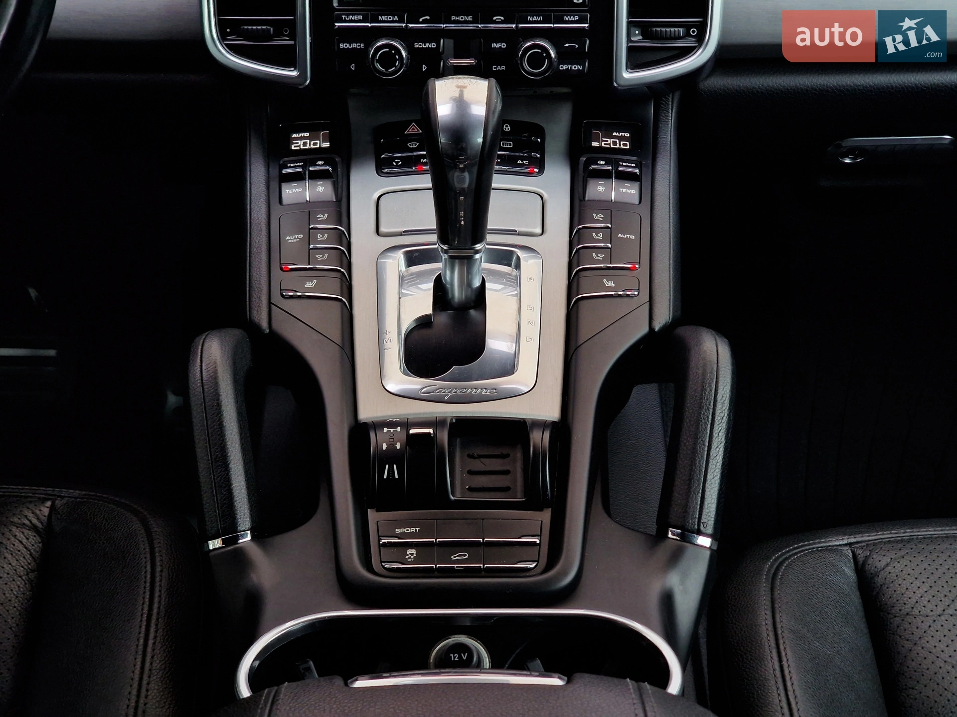 2012 Porsche Cayenne - мініатюра 43