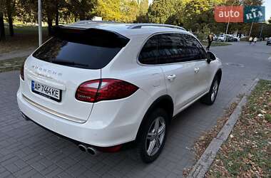 Позашляховик / Кросовер Porsche Cayenne 2010 в Запоріжжі