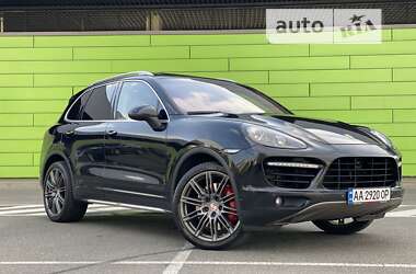 Позашляховик / Кросовер Porsche Cayenne 2010 в Києві