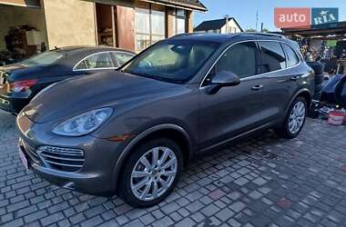 Внедорожник / Кроссовер Porsche Cayenne 2014 в Ровно