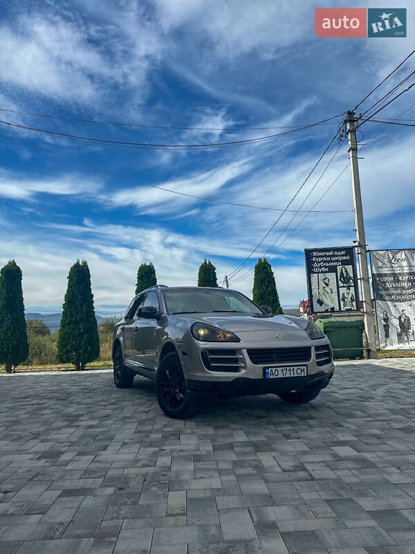 Позашляховик / Кросовер Porsche Cayenne 2007 в Тячеві