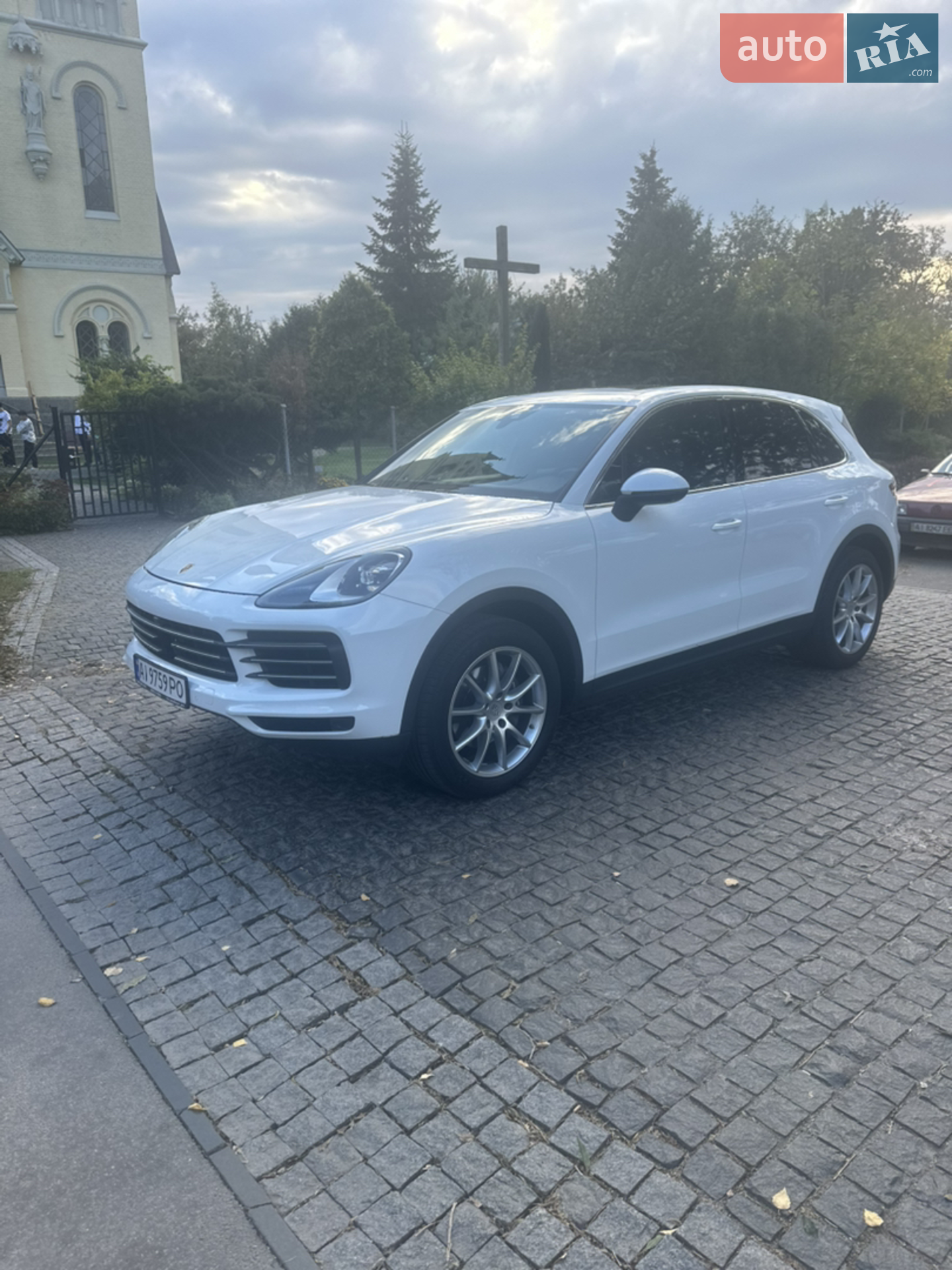 2019 Porsche Cayenne - мініатюра 2