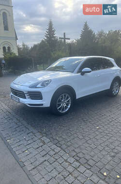 Внедорожник / Кроссовер Porsche Cayenne 2019 в 