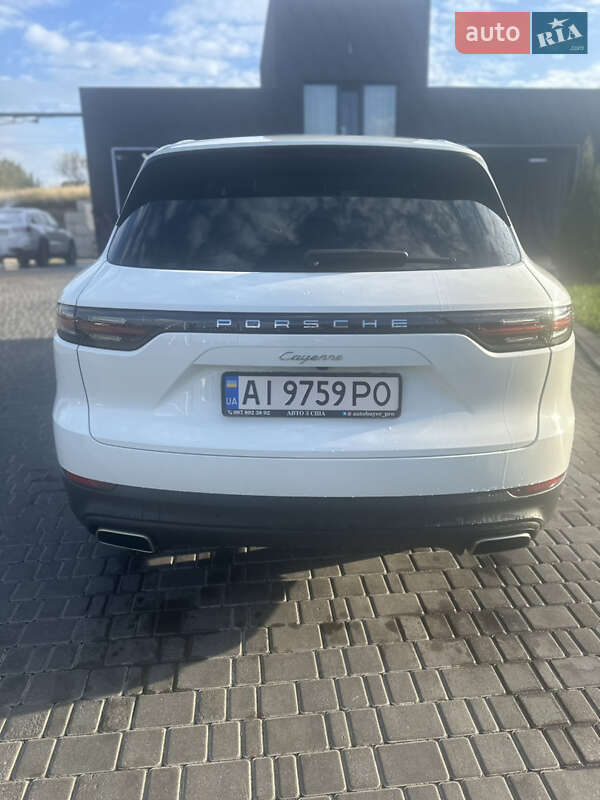 Позашляховик / Кросовер Porsche Cayenne 2019 в Фастові