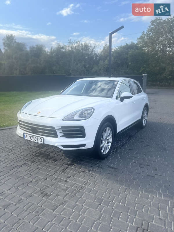 Позашляховик / Кросовер Porsche Cayenne 2019 в Фастові