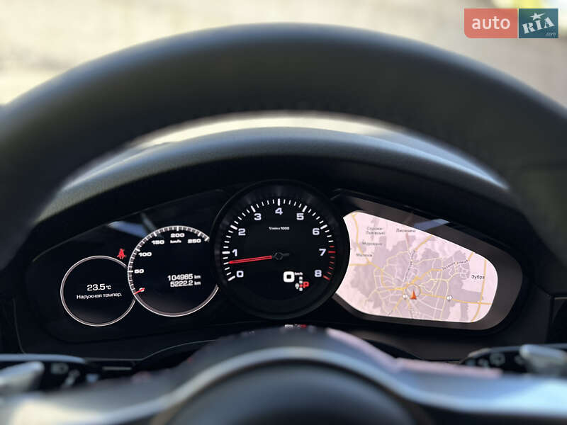 Позашляховик / Кросовер Porsche Cayenne 2017 в Львові