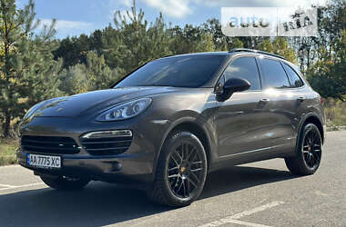 Позашляховик / Кросовер Porsche Cayenne 2011 в Києві