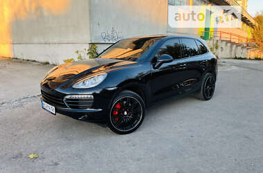 Внедорожник / Кроссовер Porsche Cayenne 2011 в Львове