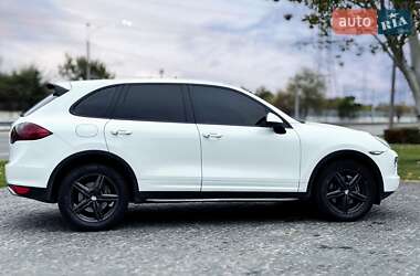 Позашляховик / Кросовер Porsche Cayenne 2013 в Дніпрі