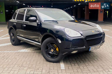 Внедорожник / Кроссовер Porsche Cayenne 2005 в 