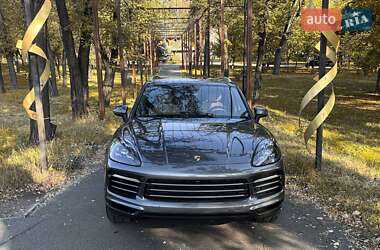 Позашляховик / Кросовер Porsche Cayenne 2020 в Києві