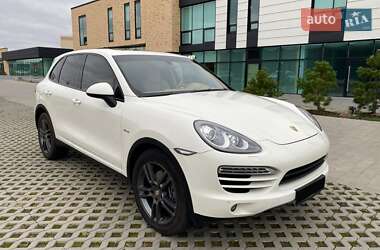 Внедорожник / Кроссовер Porsche Cayenne 2011 в 