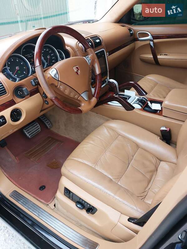 Внедорожник / Кроссовер Porsche Cayenne 2006 в Каменец-Подольском
