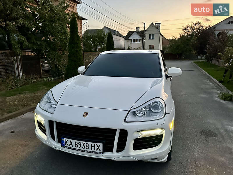 Позашляховик / Кросовер Porsche Cayenne 2008 в Броварах