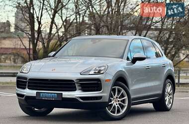 Позашляховик / Кросовер Porsche Cayenne 2021 в Києві