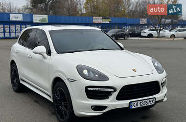 Позашляховик / Кросовер Porsche Cayenne 2011 в Києві