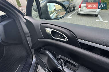 Внедорожник / Кроссовер Porsche Cayenne 2013 в 
