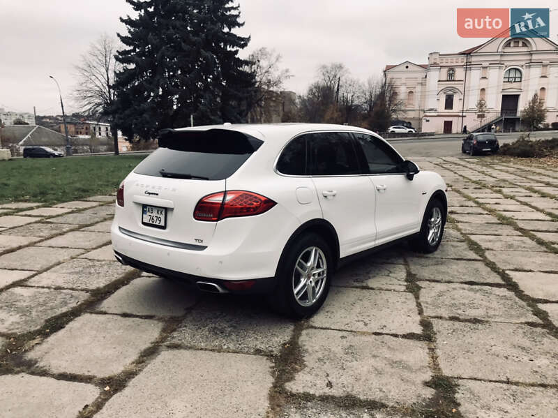 Позашляховик / Кросовер Porsche Cayenne 2013 в Вінниці