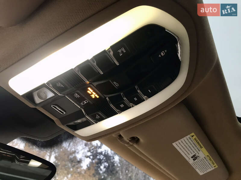 Позашляховик / Кросовер Porsche Cayenne 2013 в Вінниці