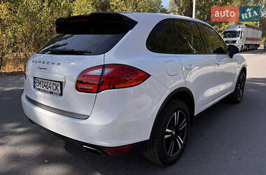 Внедорожник / Кроссовер Porsche Cayenne 2012 в 