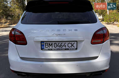Внедорожник / Кроссовер Porsche Cayenne 2012 в 