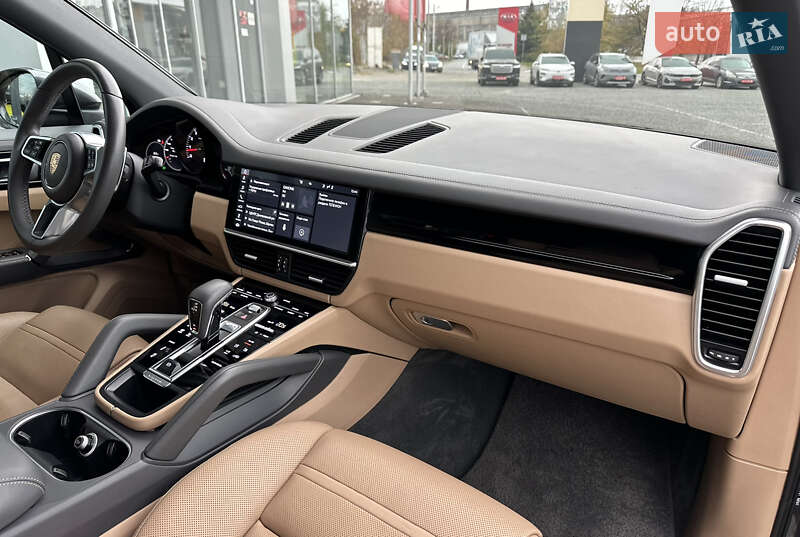 Внедорожник / Кроссовер Porsche Cayenne 2020 в Днепре